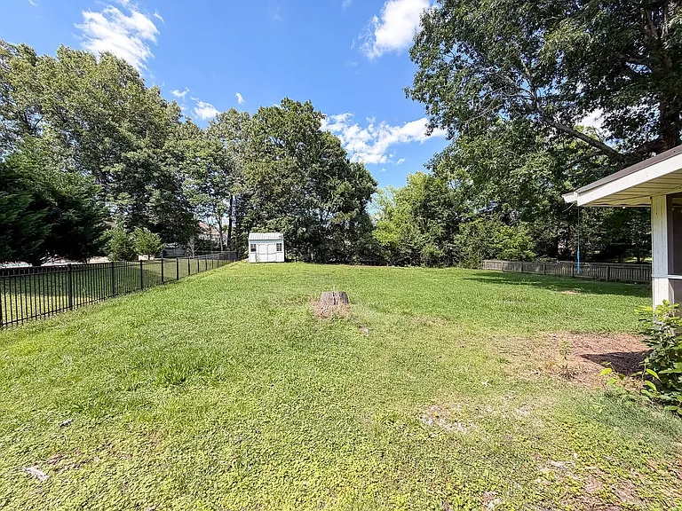834 Kay Cir — Photo 21
