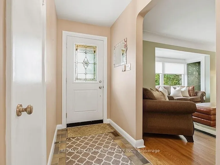475 Kitty Murray Ln — Photo 3
