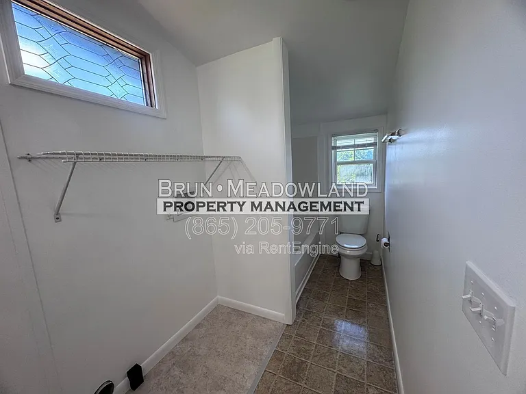 132 Henry Ave — Photo 14