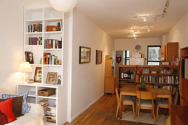 Sold by Garfield Realty  | media 27