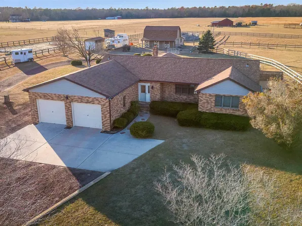 114 Petersburg Rd, Woodbine, NJ 08270