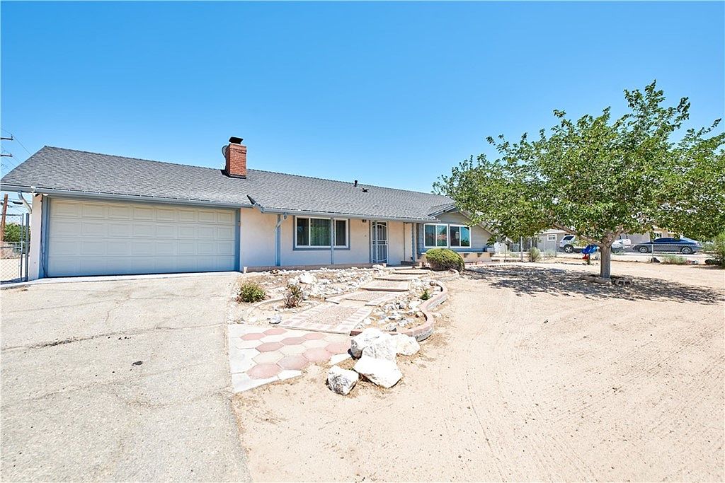 15687 Mondamon Rd, Apple Valley, CA 92307 Zillow