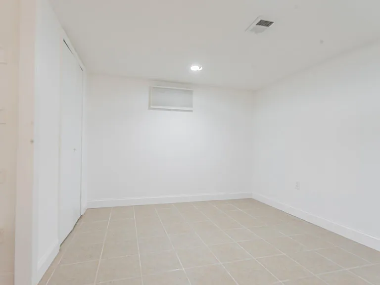 basement bonus room