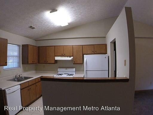 3rd image of 5414 Glen Haven Dr