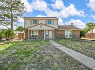 9110 Davis St, Rowlett, TX 75088