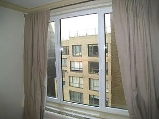 Sold by Douglas Elliman | media 21