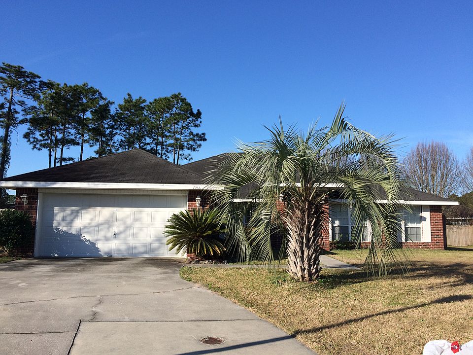 1st image of 7966 Vivera Ct