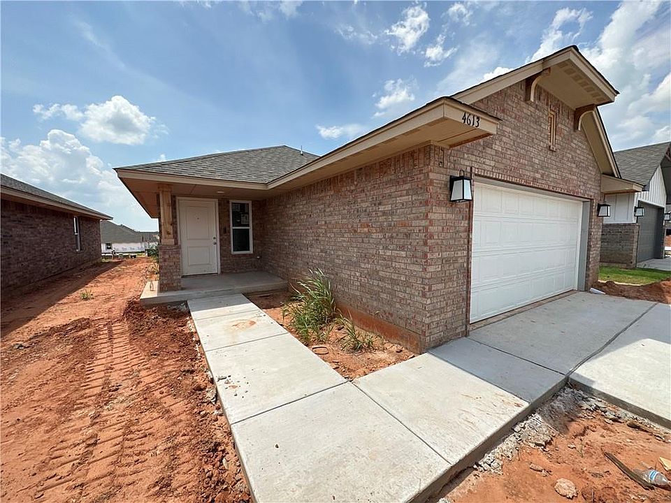 1st image of 4613 Prominence Dr