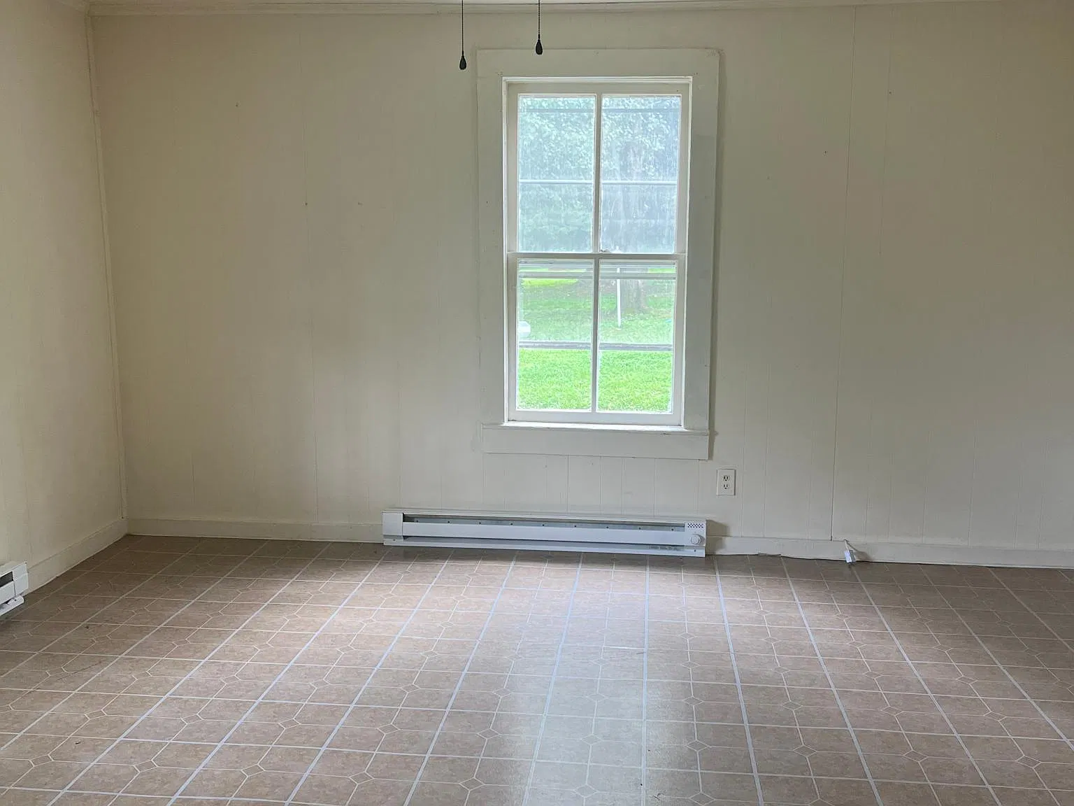 1 bed, 832 sqft, $700 — Photo 4