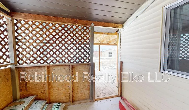 778 Lamont Dr — Photo 25