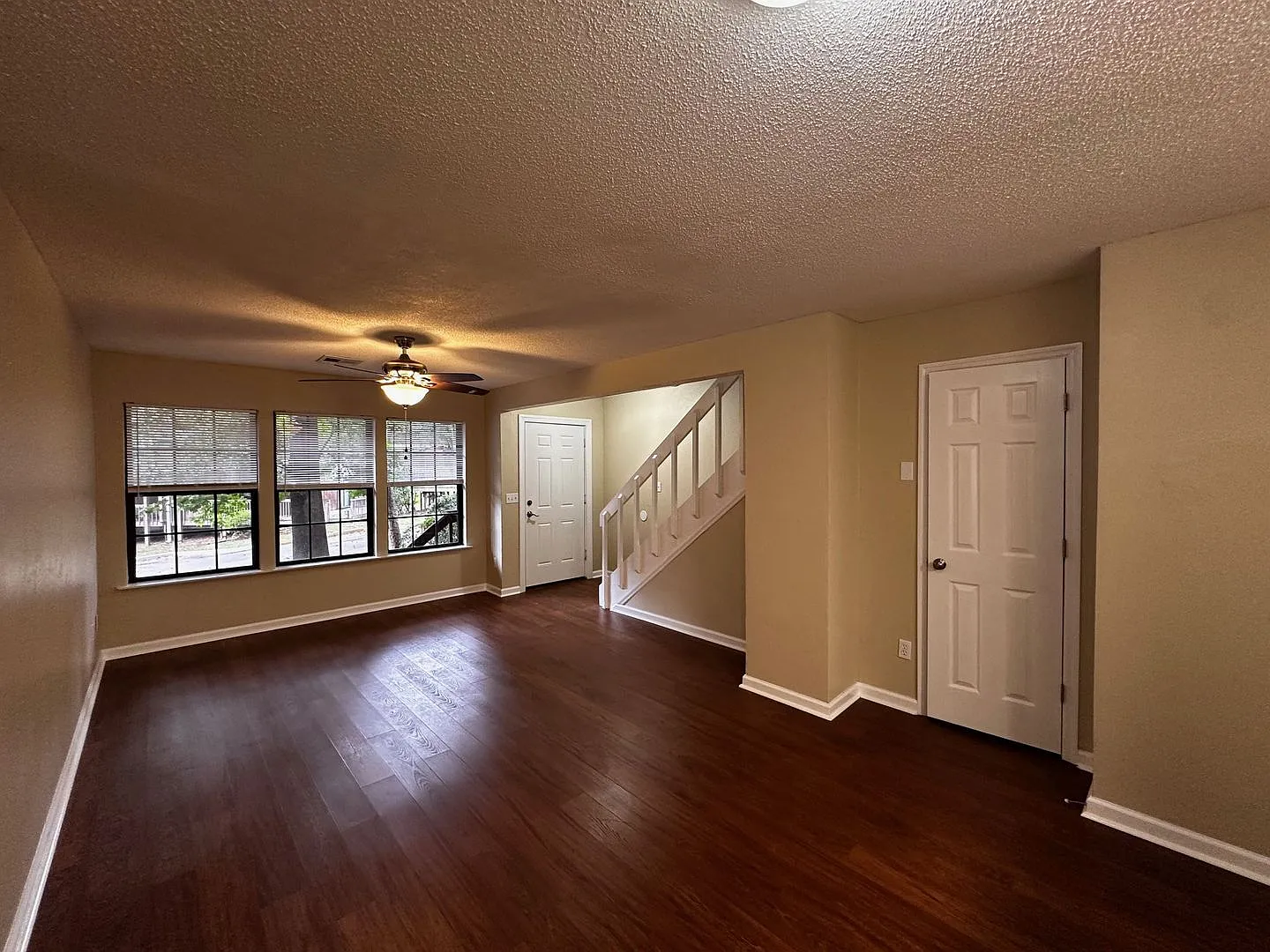 797 Timberway Court- Available Now for Immediate Move In — Photo 2