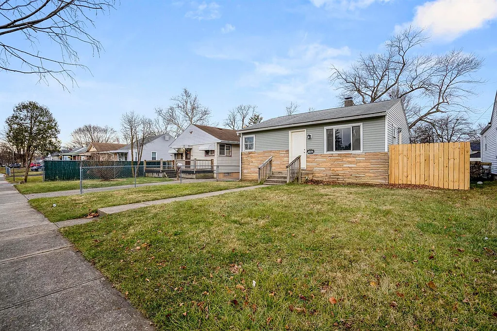 Property photo 3