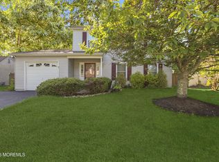 35 Winsted Dr, Howell, NJ 07731