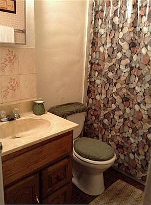 2nd image of 6519 Linda Cir
