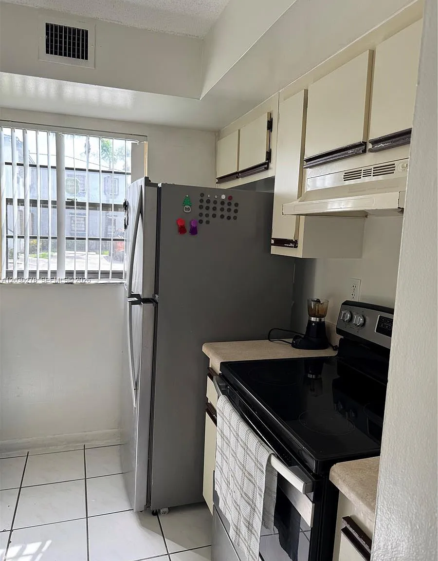 Moors Pointe Condo — Photo 3