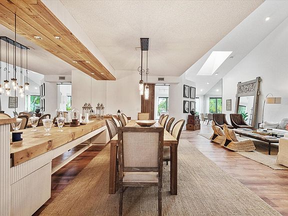 5th image of 2585 Sheltingham Dr