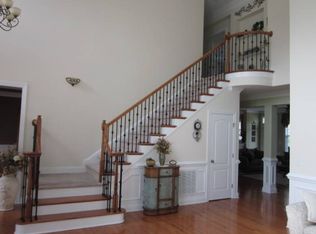 1409 Carpenter Town Ln, Cary, NC 27519