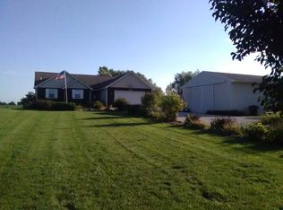 1933 Valley Hwy, Charlotte, MI 48813