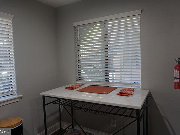 5th image of 2002 Augusta Cir