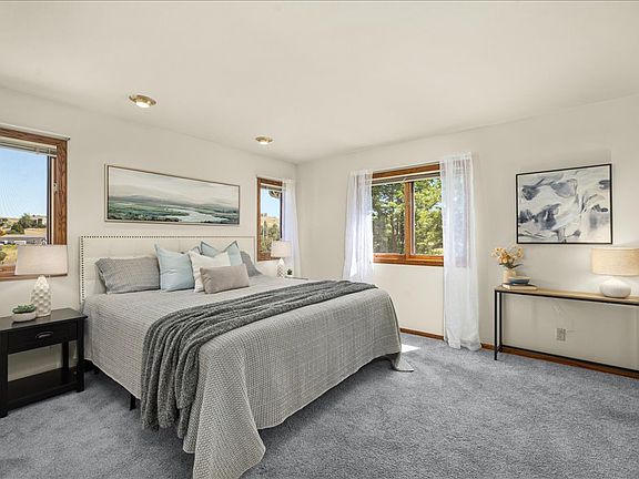 5th image of 3414 Perth Cir