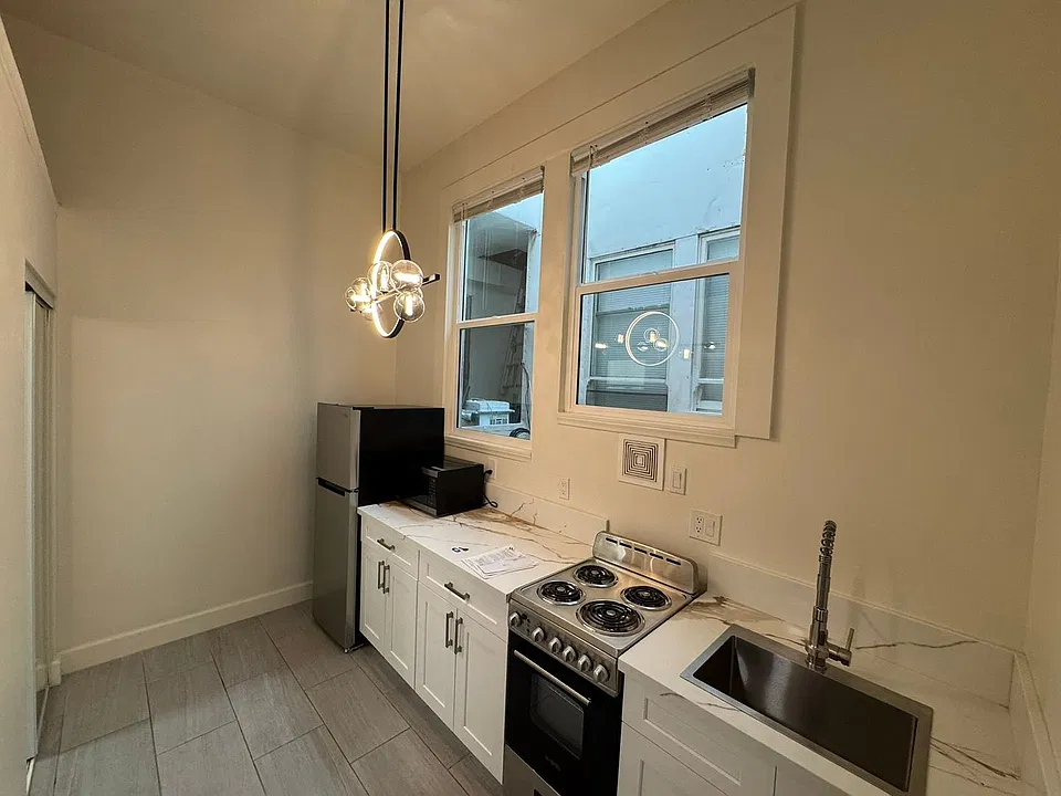 444 G St #34