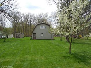 831 Dragon Shores Dr, Coldwater, MI 49036