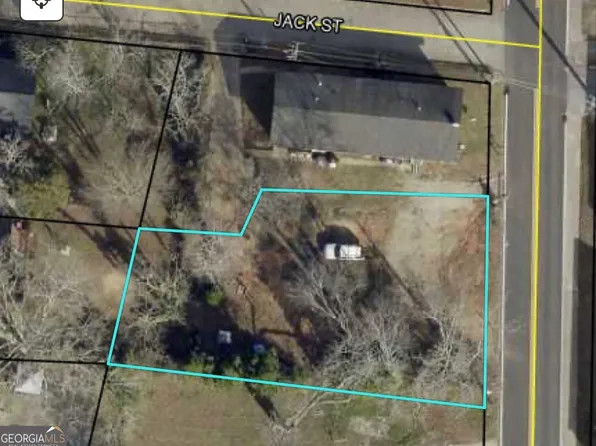 561 N 6th St, Griffin, GA 30223