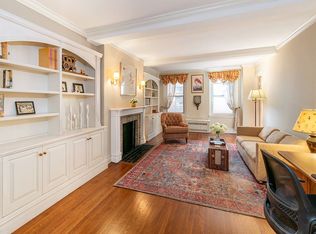 434 E 52nd St APT 2D, New York, NY 10022