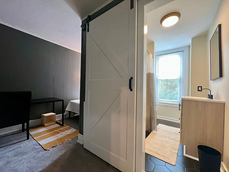 4872 Ogle St — Photo 14
