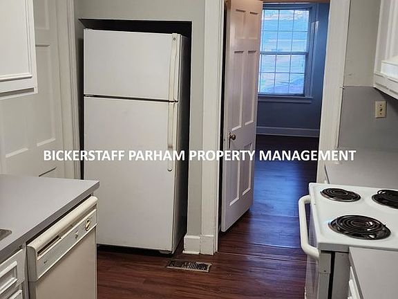 5th image of 1230 10th St APT A