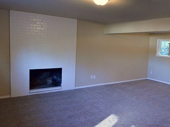 4th image of 7906 56th Avenue Ct E