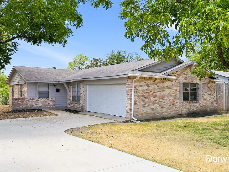 4349 Chestnut Dr