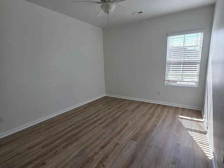 4209 Auburn Hills Dr — Photo 27