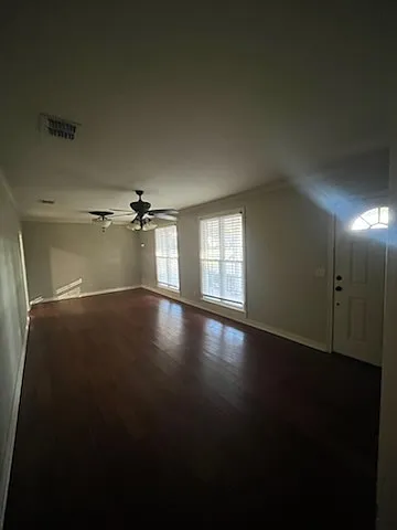 2042 Bermuda St — Photo 6
