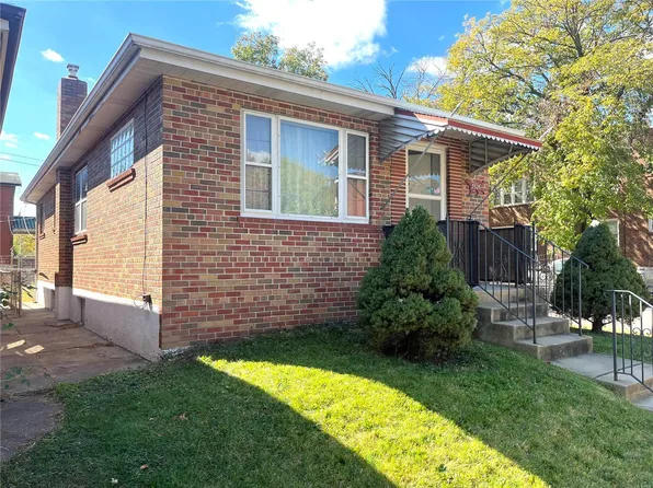 3526 Itaska St, Saint Louis, MO 63111