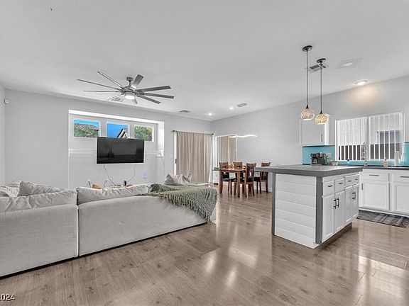 4th image of 6517 Sierra Sands St