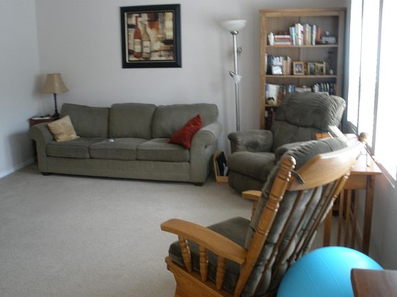 5th image of 17404 8th Avenue Ct S
