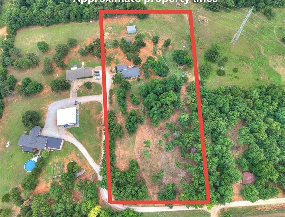 1st image of 18200 Mayridge Dr