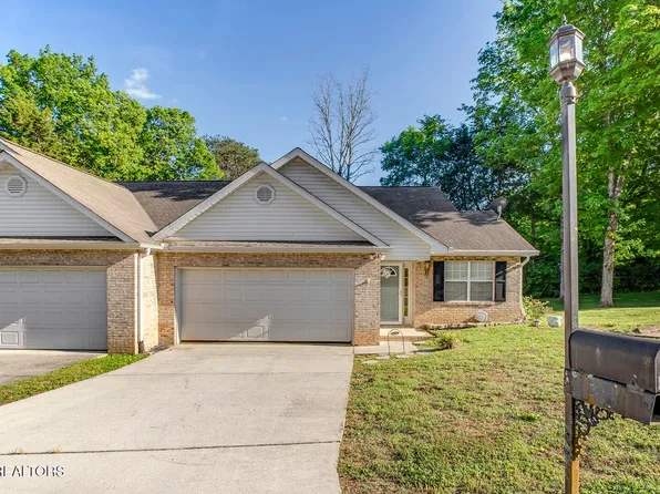146 Oak Place Cir, Madisonville, TN 37354