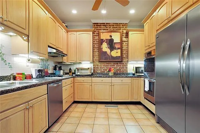 1131 Fern St — Photo 7