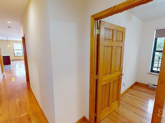 4th image of 400 E 78th St APT 10