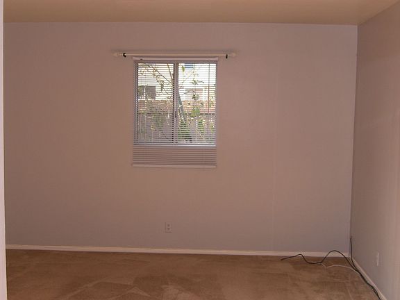 5th image of 8824 Tarryton Ave