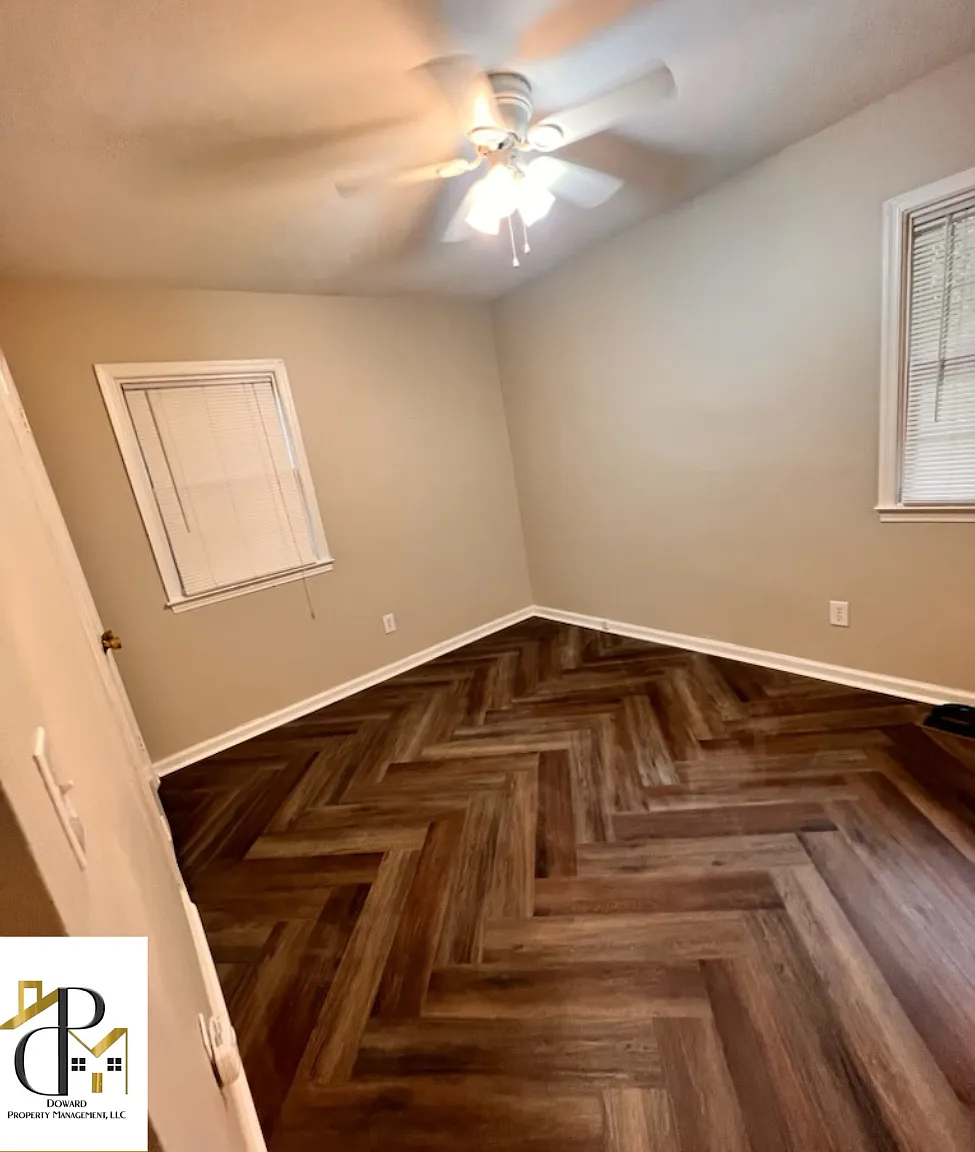 2 bed, 1.5 bath, 980 sqft, $1,150 — Photo 3