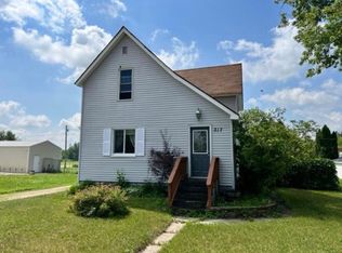 317 Minnesota Ave E, Sebeka, MN 56477