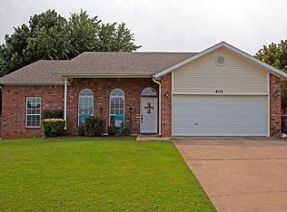 401 Pioneer Ave, Lowell, AR 72745