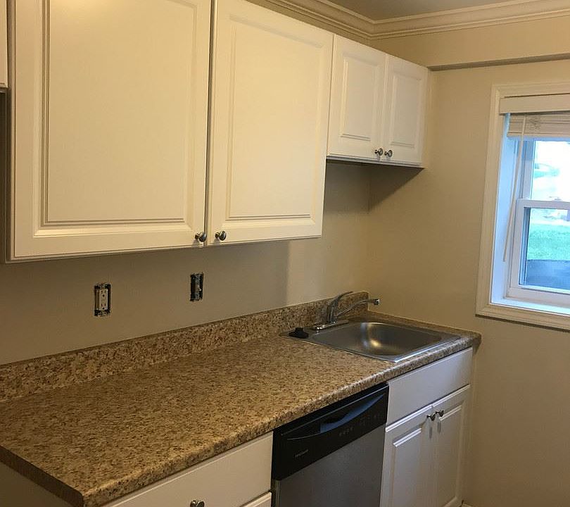 1st image of 2816 Astoria Ave #6570266