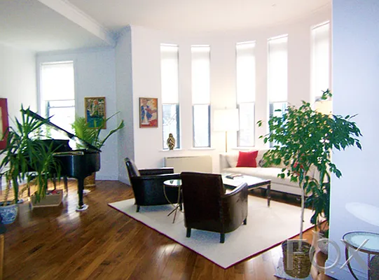 Rented by Fox Residential Group | media 1