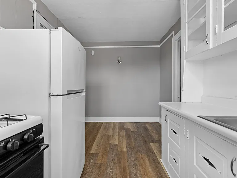 Colvin View Apartments — Photo 71