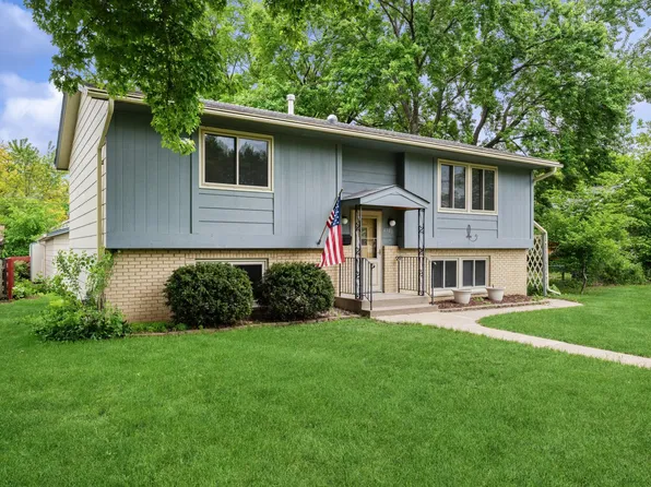 4348 Brunswick Ave N, Crystal, MN 55422