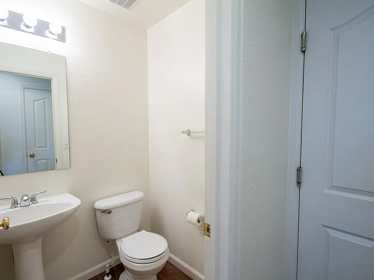 5747 Jaguar Way — Photo 12